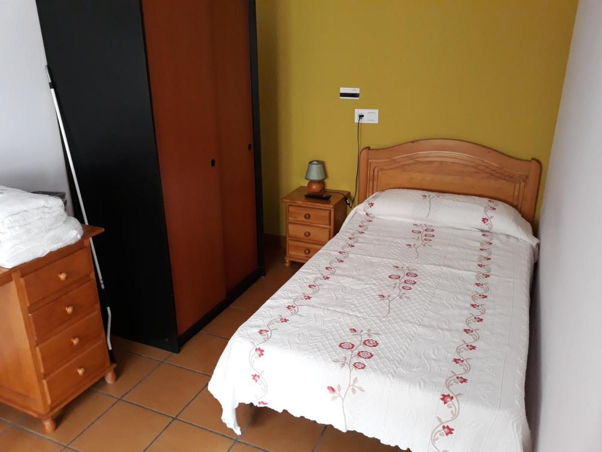 Hostal Ardoi Zizur Mayor Cameră foto